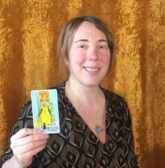 1-on-1 Reading With Thea - Tarot By Thea